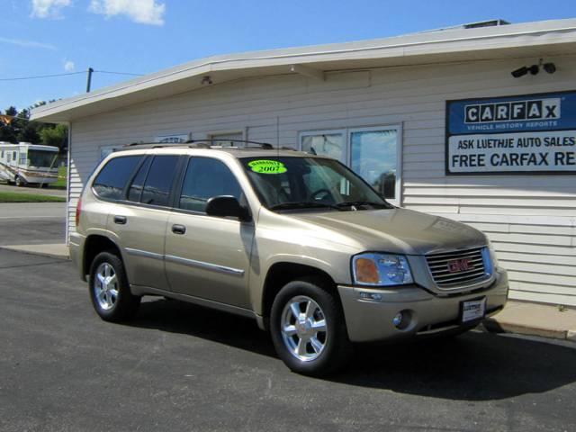 2007 GMC Envoy 2003 Hyundai GT