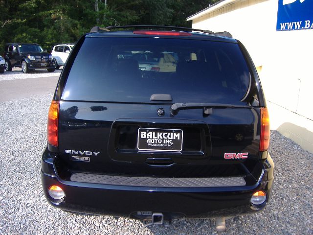 2007 GMC Envoy Reg Cab 124 WB SLT