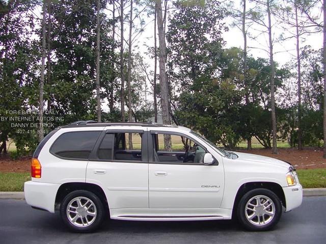 2008 GMC Envoy EX Sedan 4D