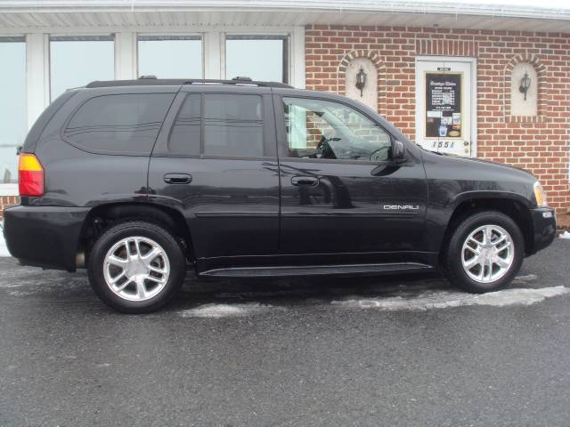 2008 GMC Envoy EX Sedan 4D