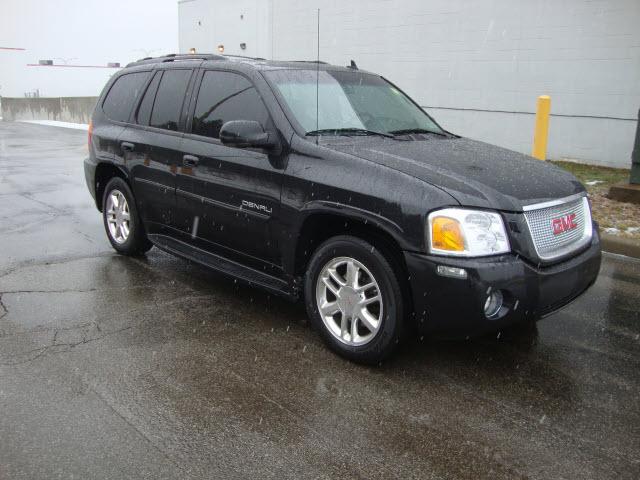 2008 GMC Envoy EX Sedan 4D