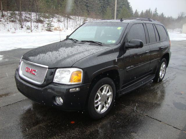 2008 GMC Envoy EX Sedan 4D