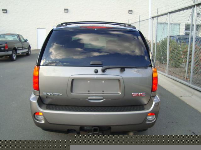 2008 GMC Envoy EX Sedan 4D