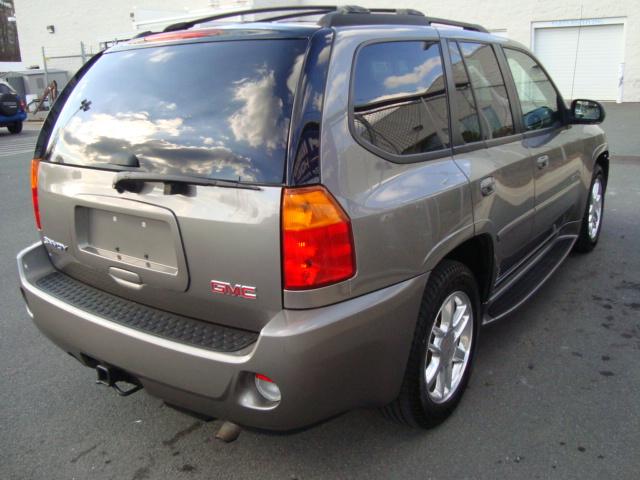 2008 GMC Envoy EX Sedan 4D