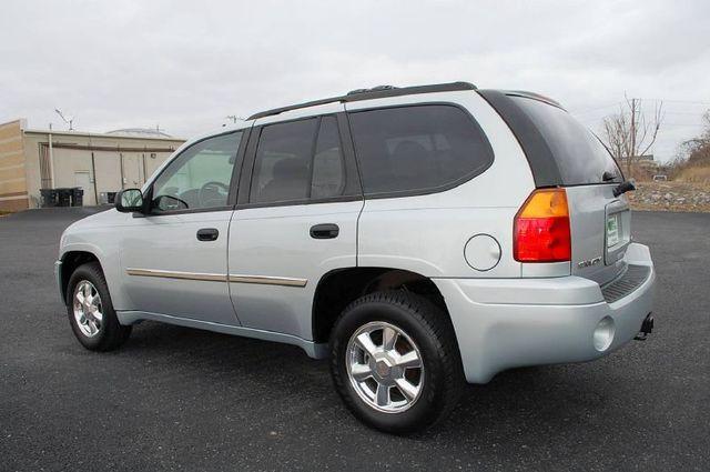 2008 GMC Envoy Wagon SE