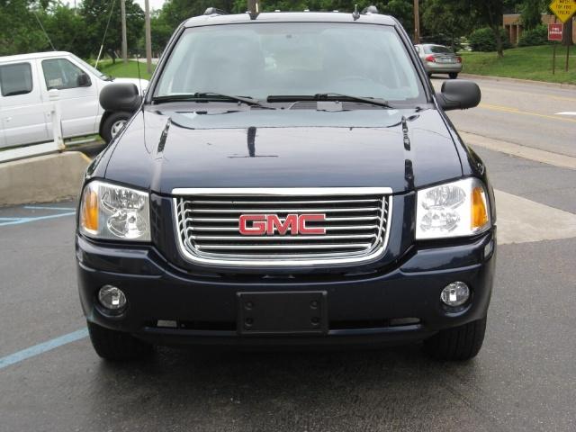 2008 GMC Envoy EX Automatic W/leatherdvd RES