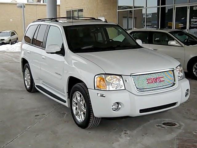 2008 GMC Envoy Luxury Performanc