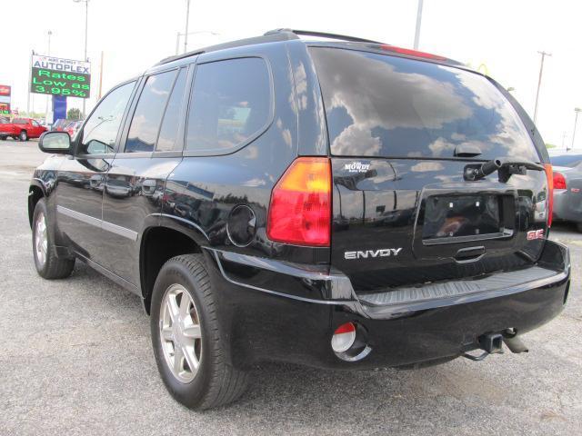 2008 GMC Envoy 4x4 Crew Cab LE