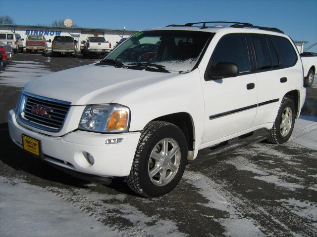 2008 GMC Envoy SLE Extended CAB