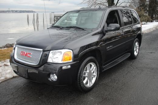 2008 GMC Envoy Luxury Performanc