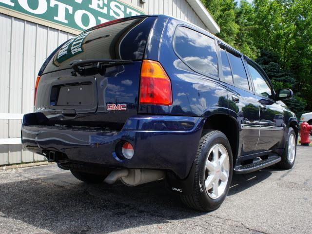 2009 GMC Envoy 45