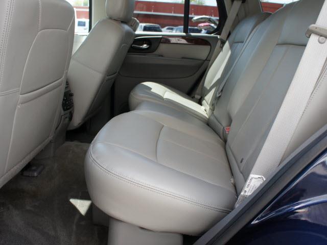 2009 GMC Envoy 45