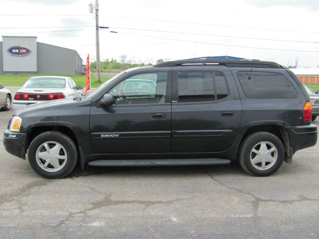 2003 GMC Envoy XL 4dr 2.9L Twin Turbo AWD SUV