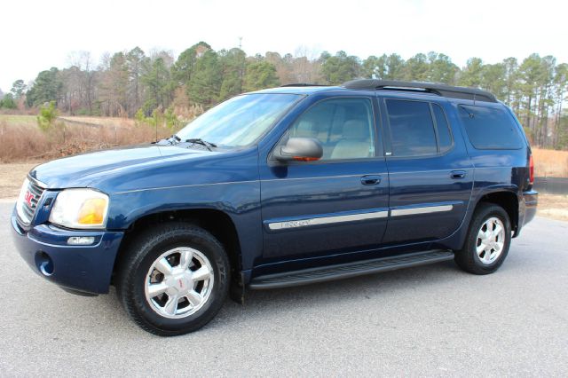 2003 GMC Envoy XL LS 2500 HD