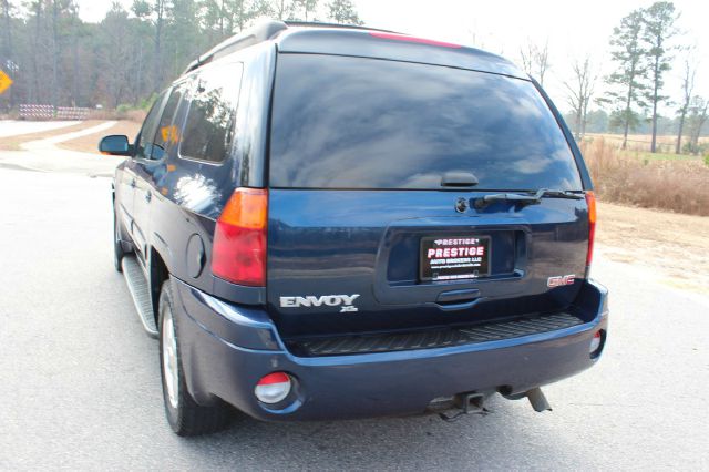 2003 GMC Envoy XL LS 2500 HD