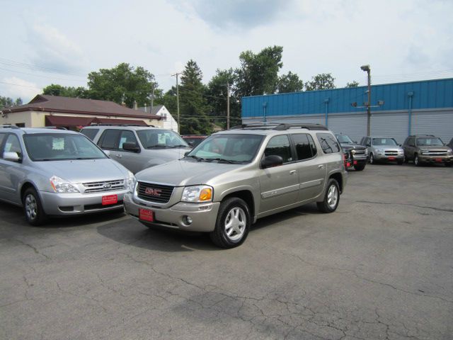 2003 GMC Envoy XL LS 2500 HD