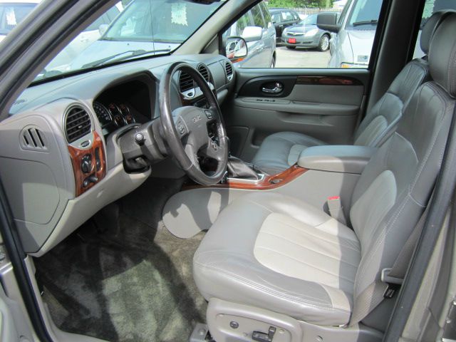 2003 GMC Envoy XL LS 2500 HD