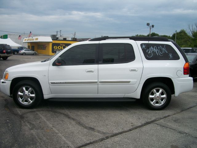 2003 GMC Envoy XL LS 2500 HD