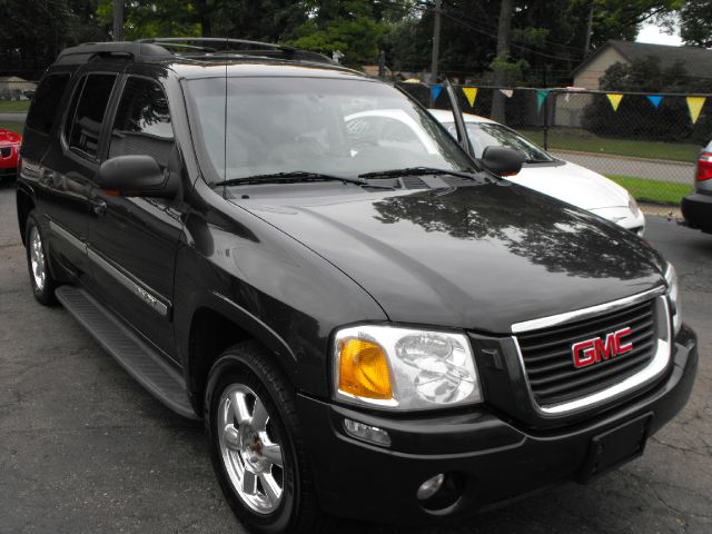 2003 GMC Envoy XL LS 2500 HD