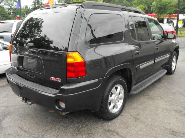 2003 GMC Envoy XL LS 2500 HD