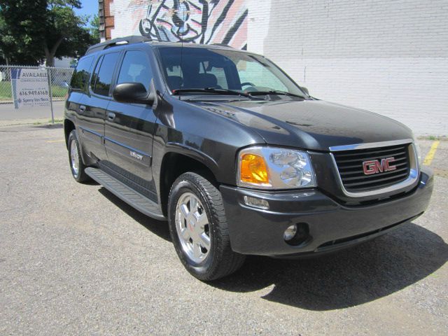 2003 GMC Envoy XL LS 2500 HD