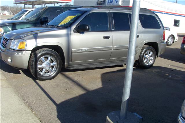 2003 GMC Envoy XL LTD LME