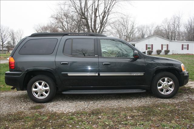 2003 GMC Envoy XL Wagon SE