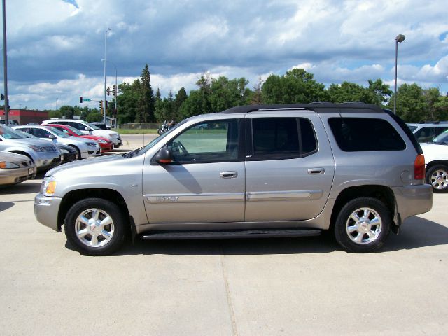 2003 GMC Envoy XL LS 2500 HD