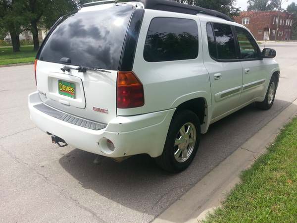 2004 GMC Envoy XL LS 2500 HD