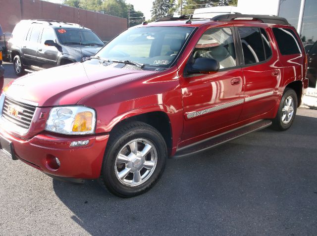 2004 GMC Envoy XL LS 2500 HD