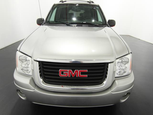 2004 GMC Envoy XL LS 2500 HD