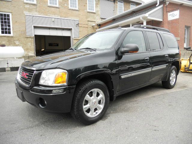 2004 GMC Envoy XL LS 2500 HD