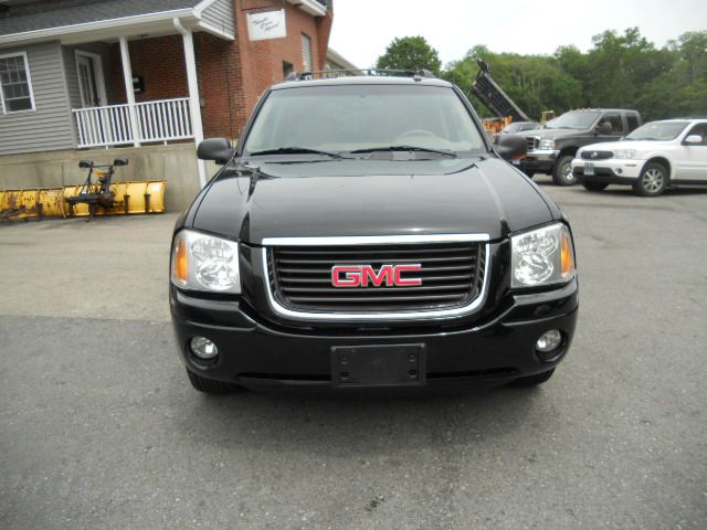 2004 GMC Envoy XL LS 2500 HD