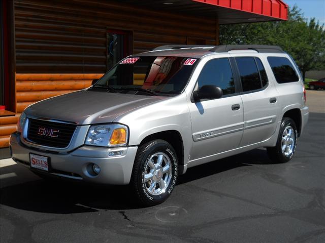 2004 GMC Envoy XL 4x4 Crew Cab LE