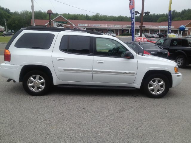 2005 GMC Envoy XL LS 2500 HD