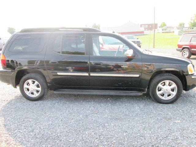 2005 GMC Envoy XL LS 2500 HD