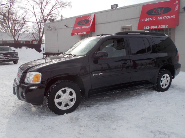 2005 GMC Envoy XL LS 2500 HD