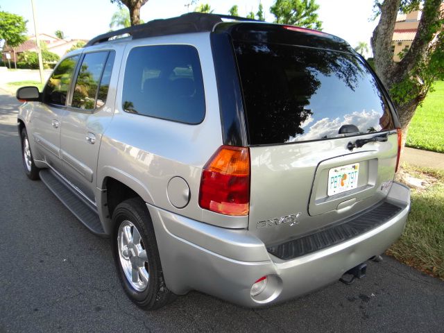 2005 GMC Envoy XL LS 2500 HD