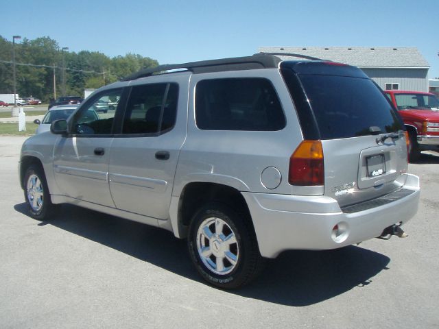 2005 GMC Envoy XL LS 2500 HD