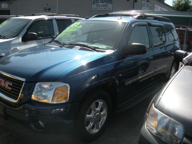 2005 GMC Envoy XL LS 2500 HD