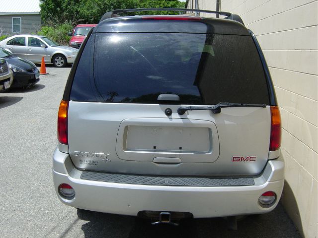 2005 GMC Envoy XL LS 2500 HD