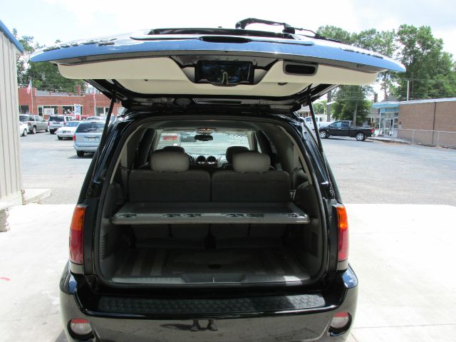 2005 GMC Envoy XL LS W-1ls