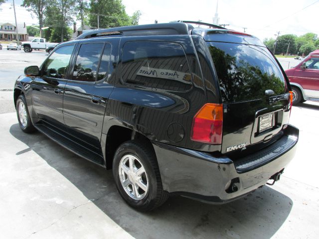 2005 GMC Envoy XL LS W-1ls