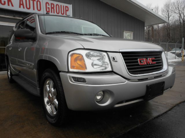 2005 GMC Envoy XL LS 2500 HD