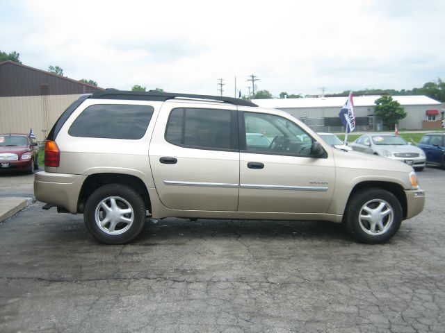 2006 GMC Envoy XL LS 2500 HD