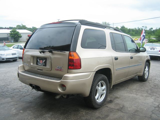 2006 GMC Envoy XL LS 2500 HD