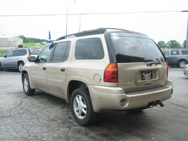 2006 GMC Envoy XL LS 2500 HD