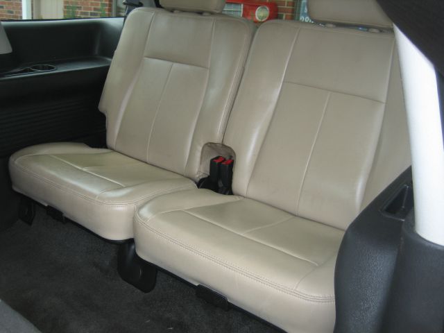 2006 GMC Envoy XL LS 2500 HD