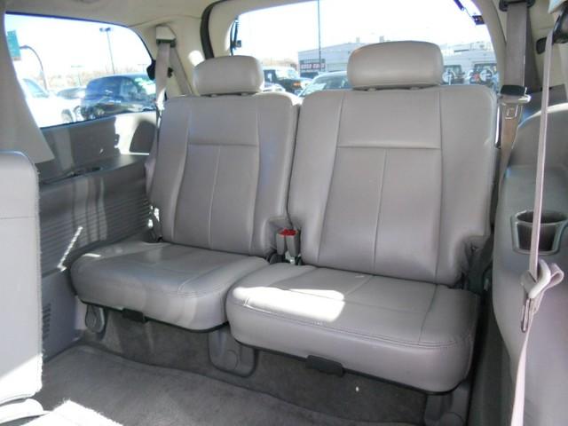 2006 GMC Envoy XL EX Sedan 4D