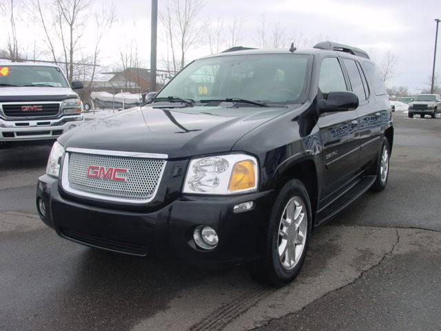 2006 GMC Envoy XL EX Sedan 4D